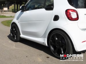smart fortwo Side Skirt Set by Lorinser - 453 model
